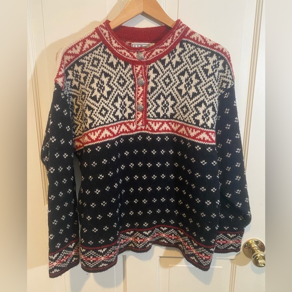 L.L. Bean Sweaters - L.L. Bean Wool Ski Sweater MEDIUM